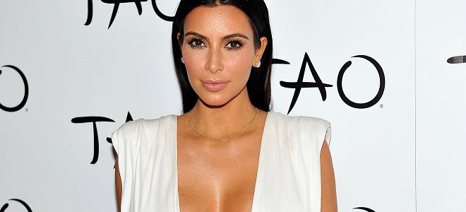 20 pakaian paling skandal Kim Kardashian pada tahun 2016