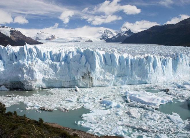 Gletser semula jadi Argentina