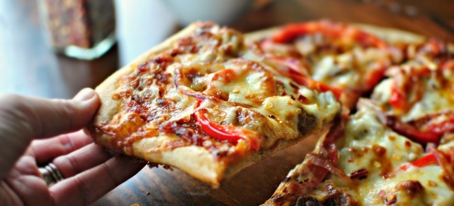 pizza cepat di dalam oven