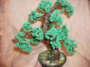 bonsai diperbuat daripada manik24