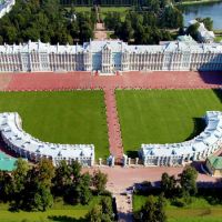 Istana Ekaterina di kampung diraja