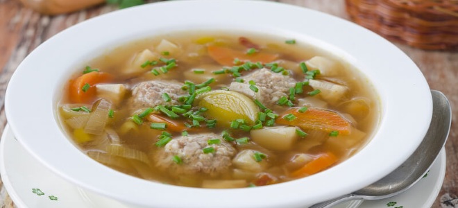 bagaimana membuat bebola daging dari daging cincang untuk sup