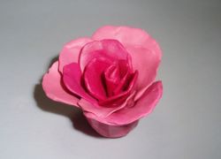 kaip padaryti rožių iš plastilino 6