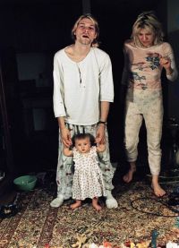 Kurt Cobain con sua moglie e sua figlia
