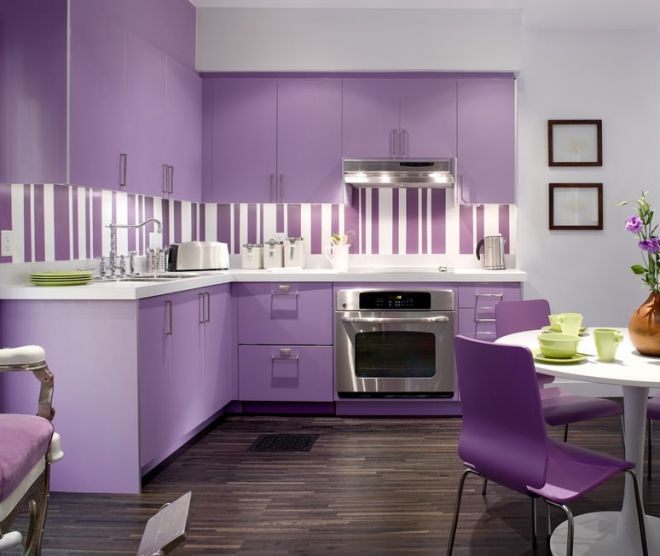 dapur dalam warna ungu