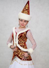 казахская национальная одежда 9