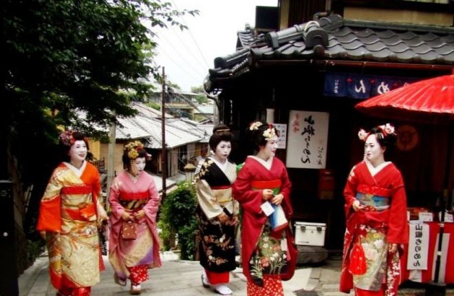 Geisha Gion Quarter