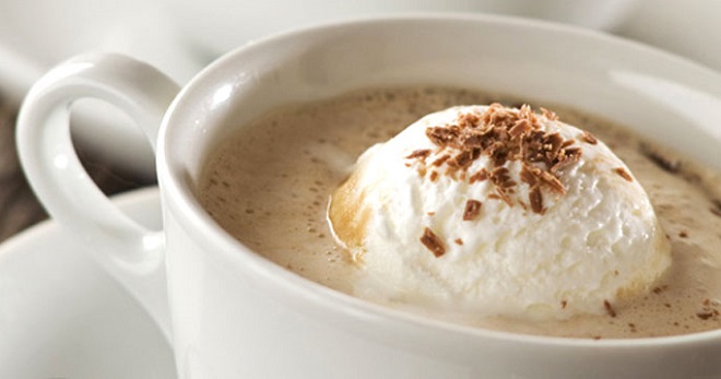 Caffè con gelato - le ricette più gustose per bevande calde e fredde