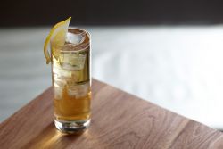 Un semplice cocktail di James Bond - ricetta