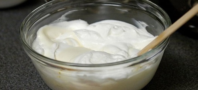 Cream-Plombir dengan Mascarpone