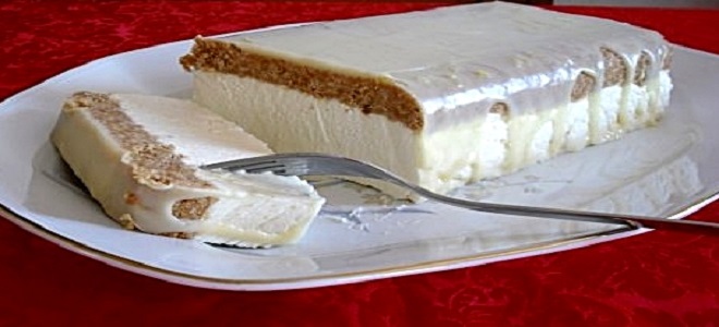 Cream-Plombir dengan coklat putih