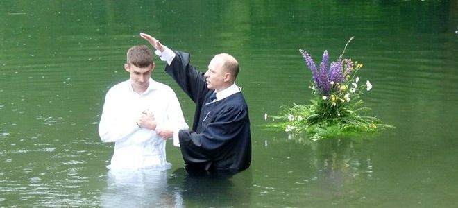 Paskah di Baptis