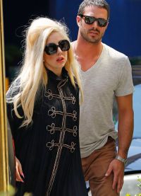 biografi Lady Gaga8