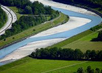 Sungai Rhine adalah sungai terbesar di Liechtenstein