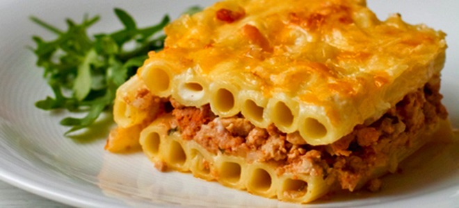 lasagna dengan pasta dan resipi cincang
