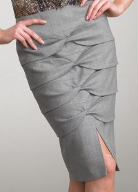 Lurus skirt dengan potong 1