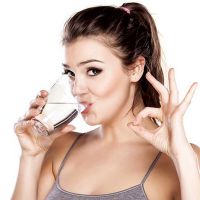 Bolehkah saya menurunkan berat badan jika saya minum banyak air?