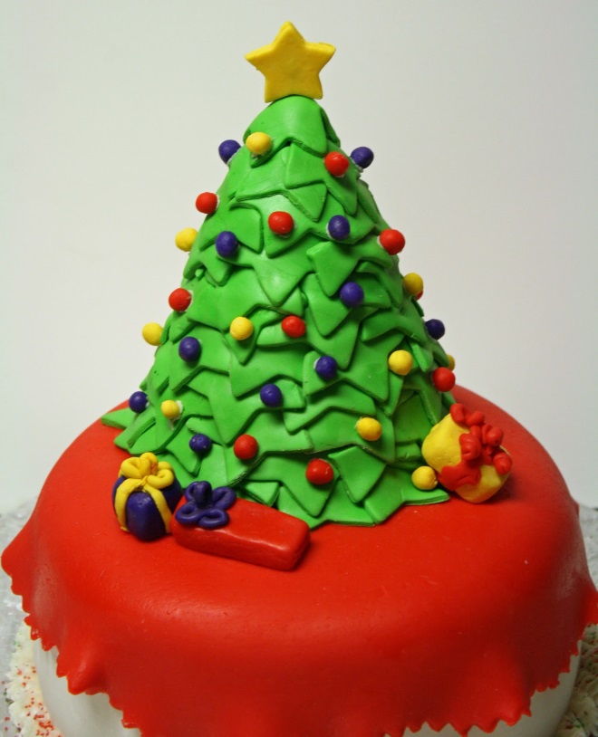 Idee per decorare le torte di Capodanno 11