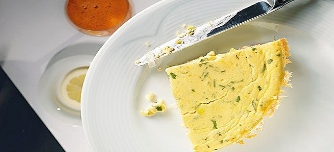 Omelette con maionese su una padella - ricetta