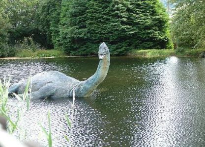 Loch Nessie 4