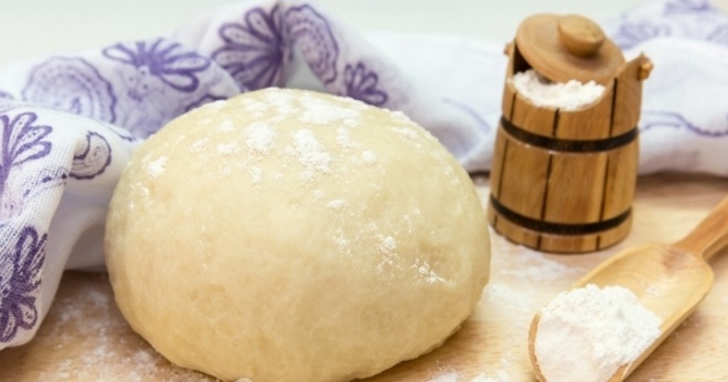 Lean dough - resipi yang terbaik daripada asas untuk baking yang berbeza