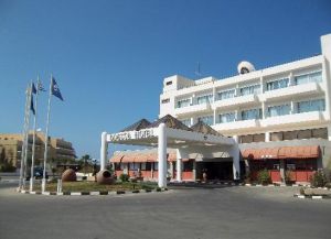 Masuk ke Odessa Beach Hotel