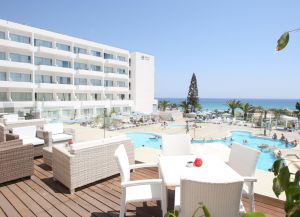 Odessa Beach Hotel - kolam renang
