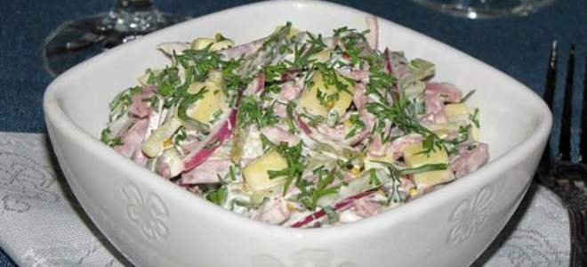 salad munich dengan resipi ayam dan kacang