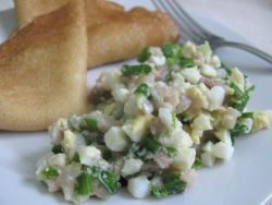 salad telur timun dan bawang hijau