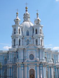 Katedral Smolny di St Petersburg1