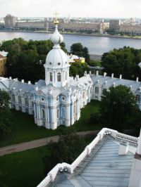 Katedral Smolny di St Petersburg5