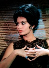 Penampilan ekspresi Sophia Loren diingati untuk jangka masa yang panjang