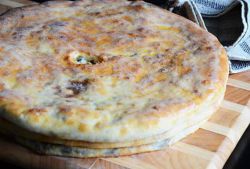 bagaimana memasak doh untuk pai Ossetia