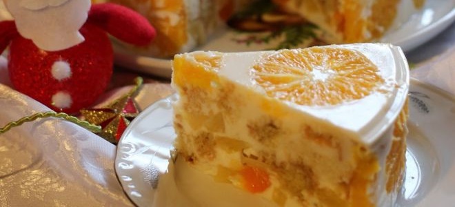 Торт творожно-желейный с фруктами с печеньем