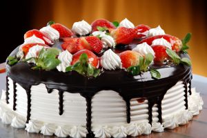 kek dan hiasan kek strawberi 10
