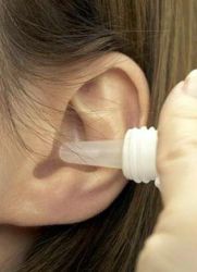 titisan untuk telinga