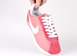 Jenis kasut Nike