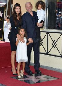 Vin Diesel con la sua famiglia alla cerimonia di apertura della stella sulla Walk of Fame